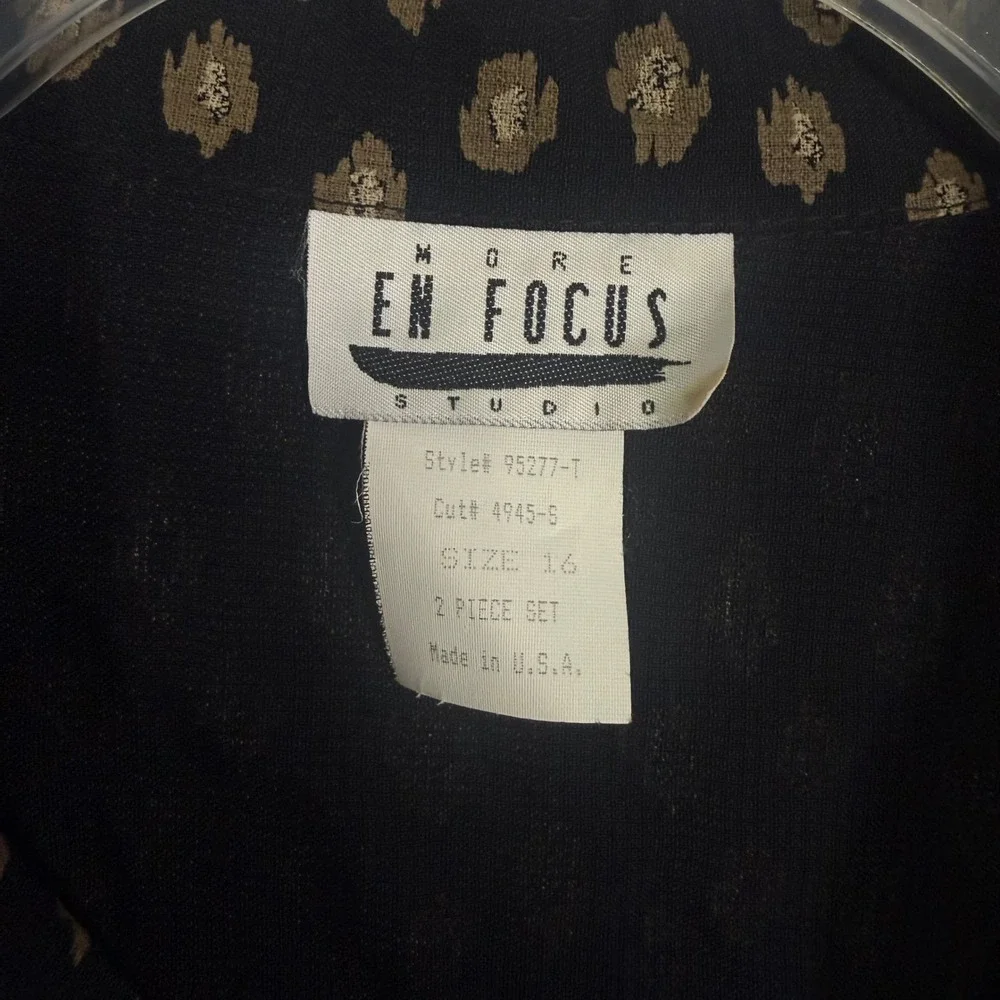 More En Focus Studio Blouse Women 16 Black Tan Vintage 90s Border Print 95277-T - Picture 2 of 7